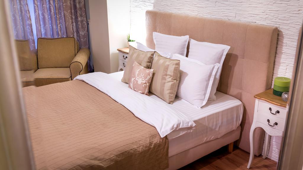 Feeling Home Apartments Bukarest Eksteriør billede